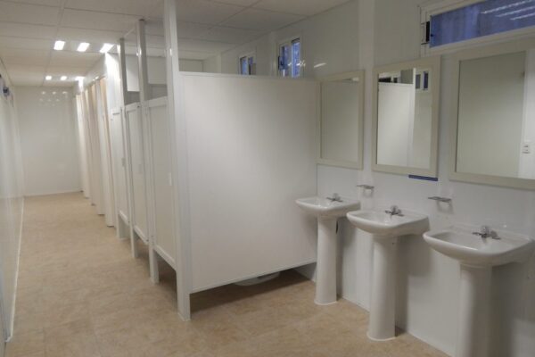 Baños-Moviles-PM-B8-04